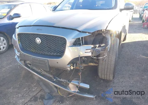 2017 Jaguar F-Pace 35T Premium z USA, uszkodzony, nr VIN SADCJ2BV0HA890167